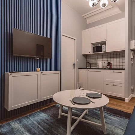 Le Mediterraneen, Face A La Cathedrale - 2D Apartment Реймс Екстериор снимка