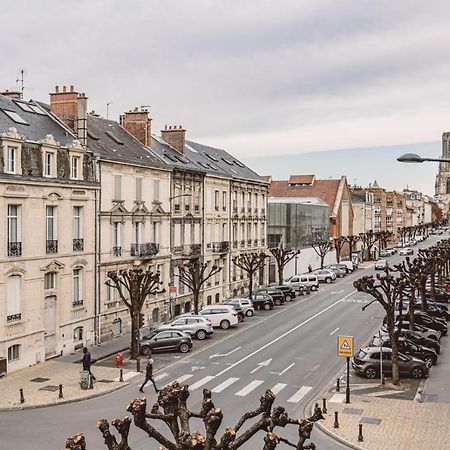 Le Mediterraneen, Face A La Cathedrale - 2D Apartment Реймс Екстериор снимка