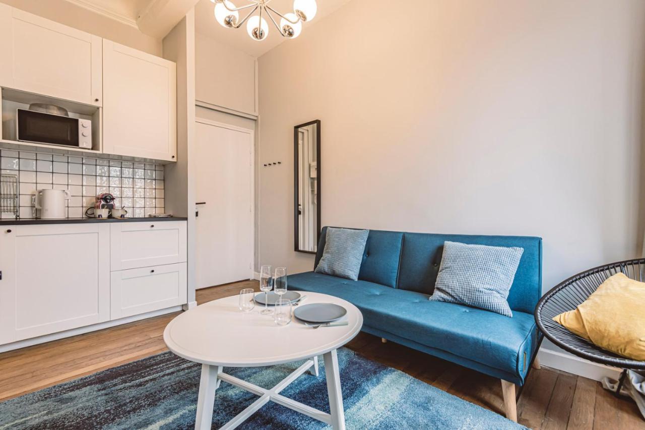 Le Mediterraneen, Face A La Cathedrale - 2D Apartment Реймс Екстериор снимка