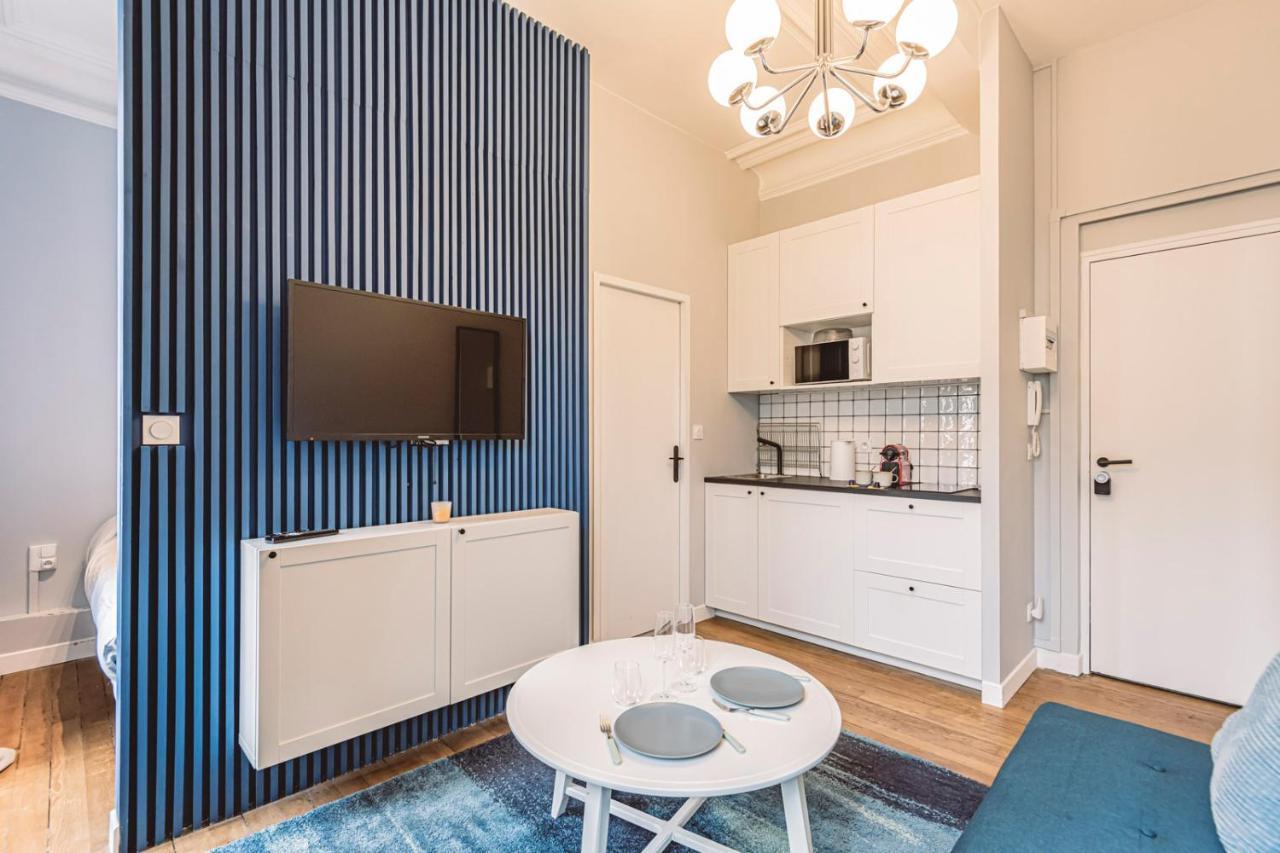 Le Mediterraneen, Face A La Cathedrale - 2D Apartment Реймс Екстериор снимка